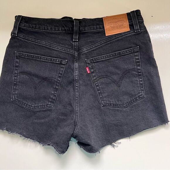 Levi’s Ribcage Shorts Cutoffs Jean Shorts Denim Black Button Fly Size 28 - Picture 2 of 7